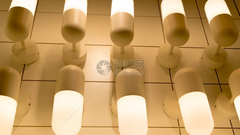 深圳灯光设计公司排名榜：揭秘灯光设计的艺术与科学